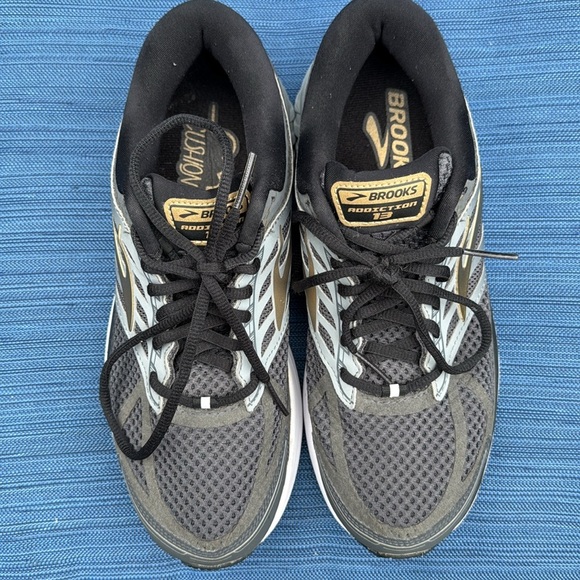 Brooks Addiction Men’s Size 9 medium width (D) - Picture 6 of 8